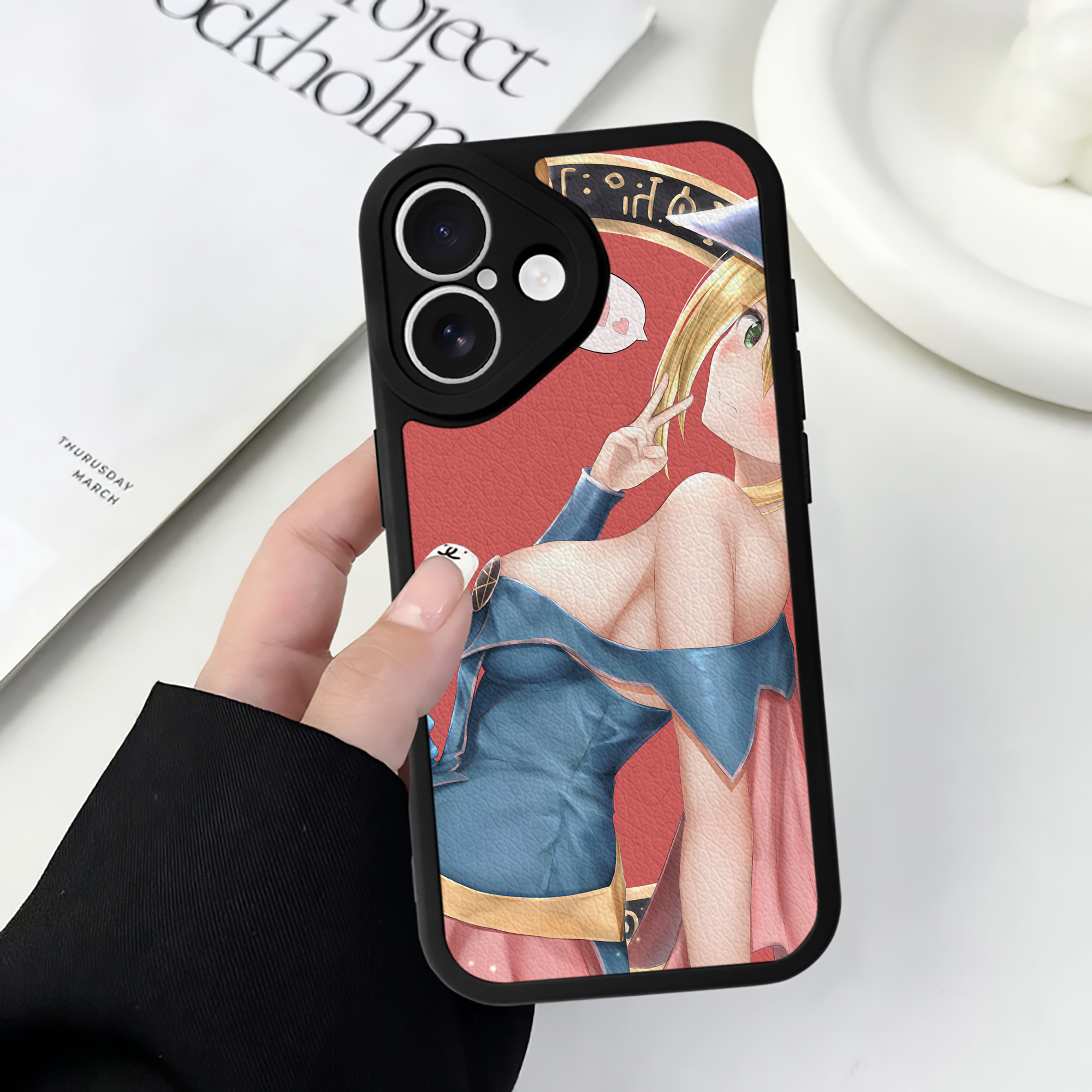 （画像用） 遊☆戯☆王 Yu-Gi-Oh! 【iPhone 16シリーズ対応】シリコンスマホケース（レザー調） 材質：シリコン